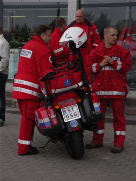 http://ambulans.info.pl/uploads/images/PICT0328.JPG